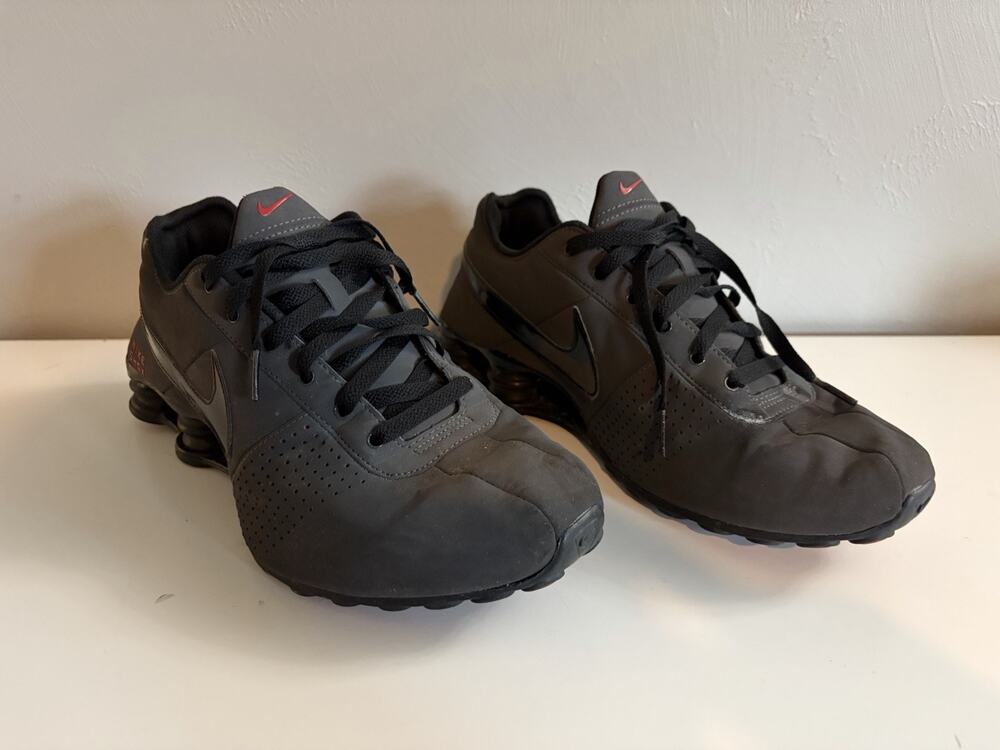 Nike Shox Deliver 317547-066 Red Grey Black Sneakers Mens Shoe 9.5 (0024) No Box